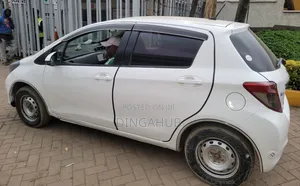 Toyota Vitz 2013 White