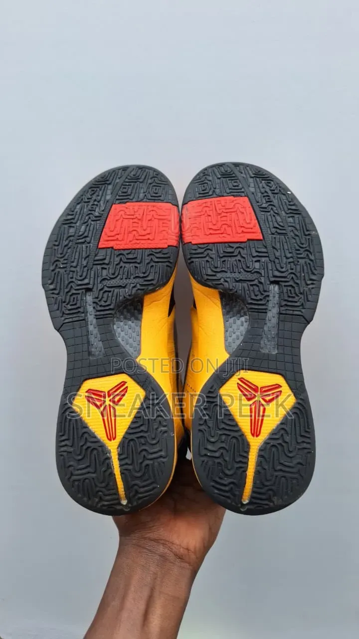 Basketball Shoes " Kobe 5"