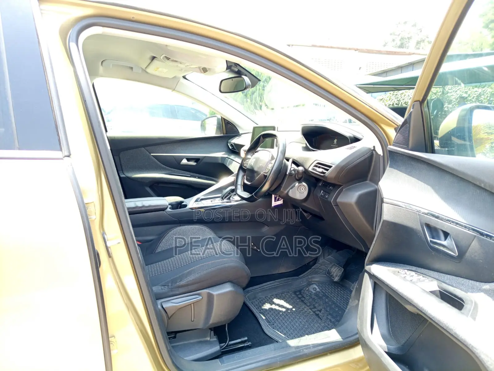 Peugeot 3008 2018 Gold