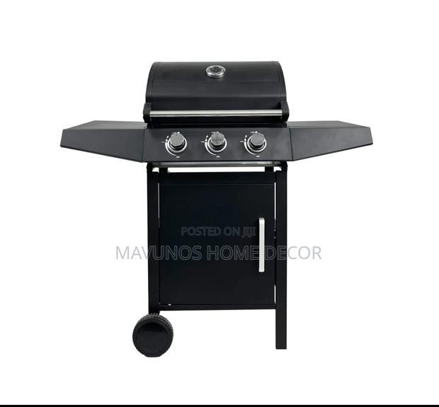 Outdoor Gas Grill - thumbnail 2