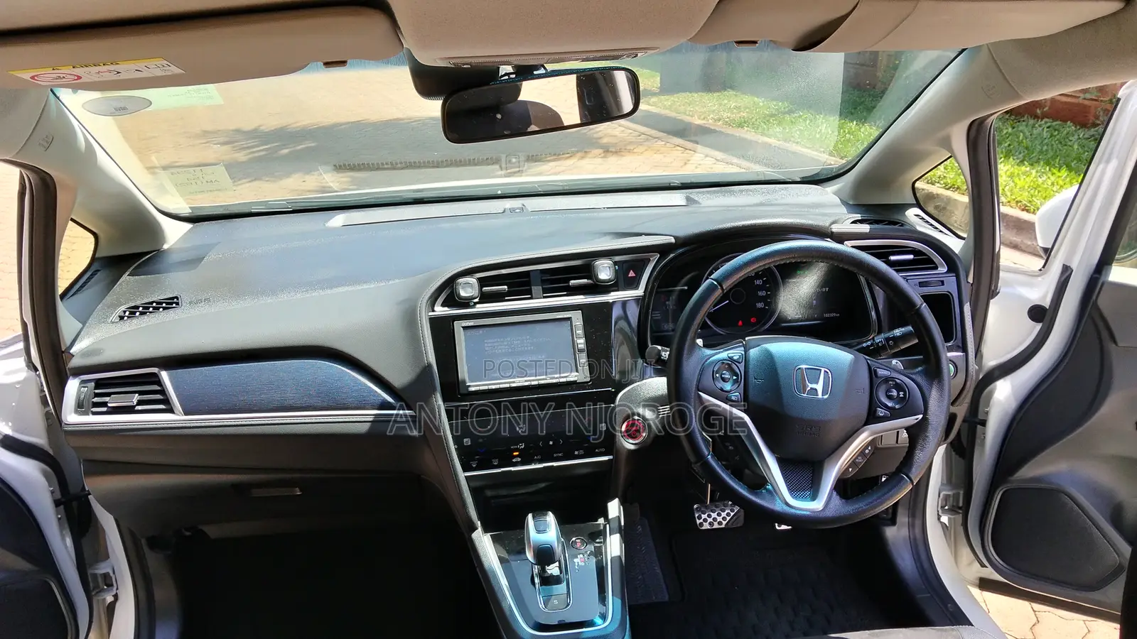 Honda Fit Shuttle 1.5 Hybrid 2WD 2019 Pearl