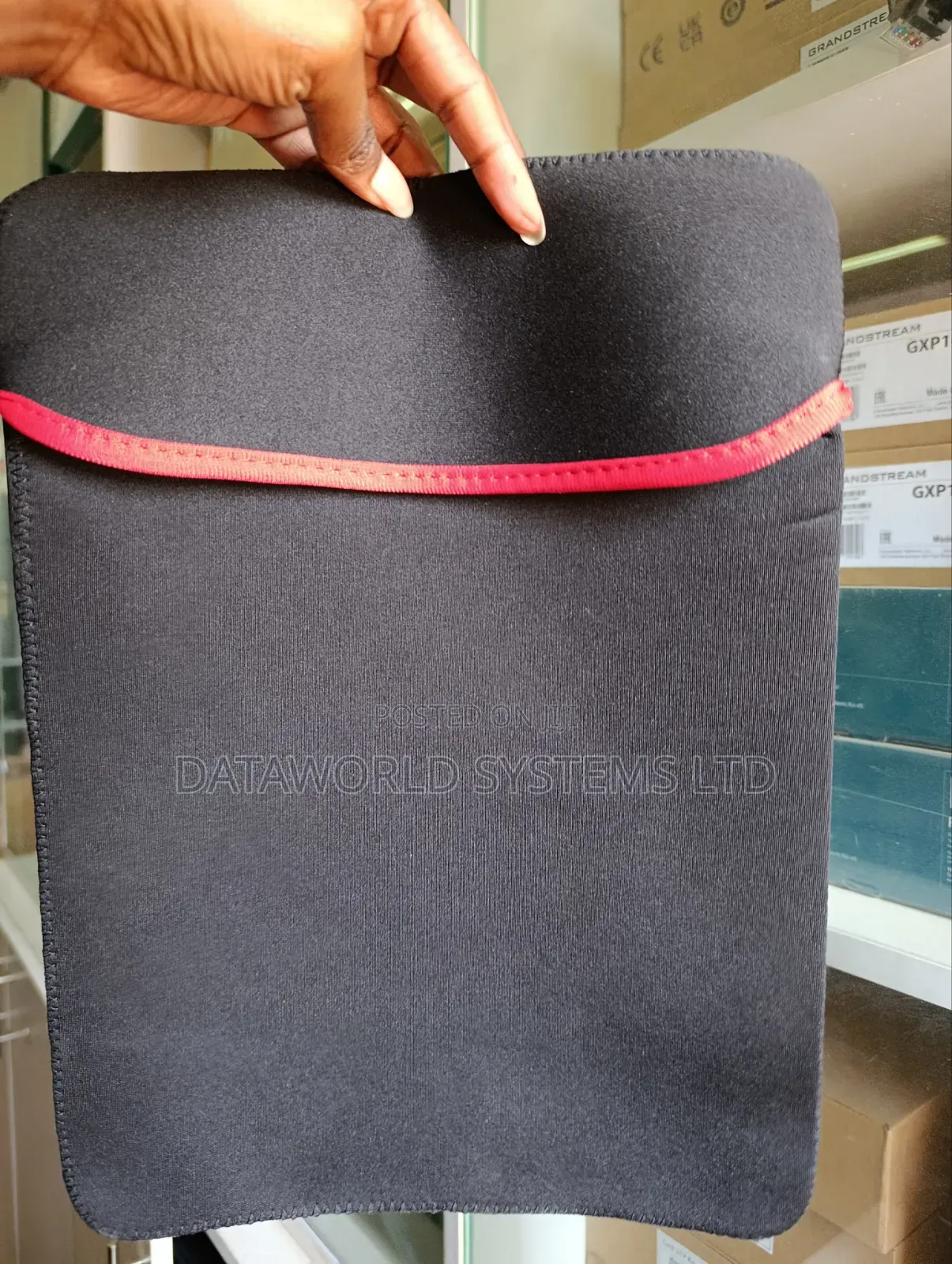 Black Laptop Sleeve 14'