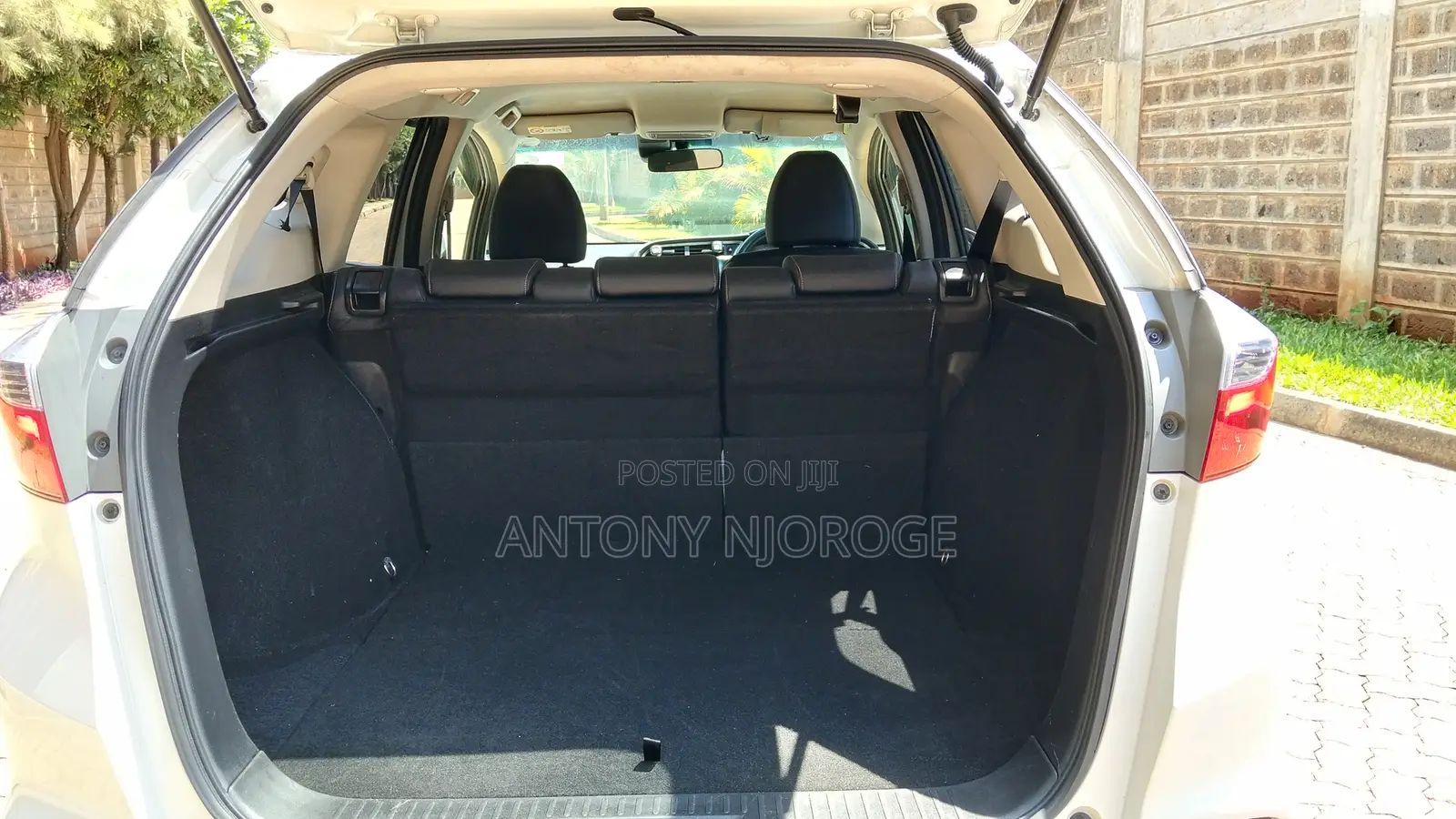 Honda Fit Shuttle 1.5 Hybrid 2WD 2019 Pearl