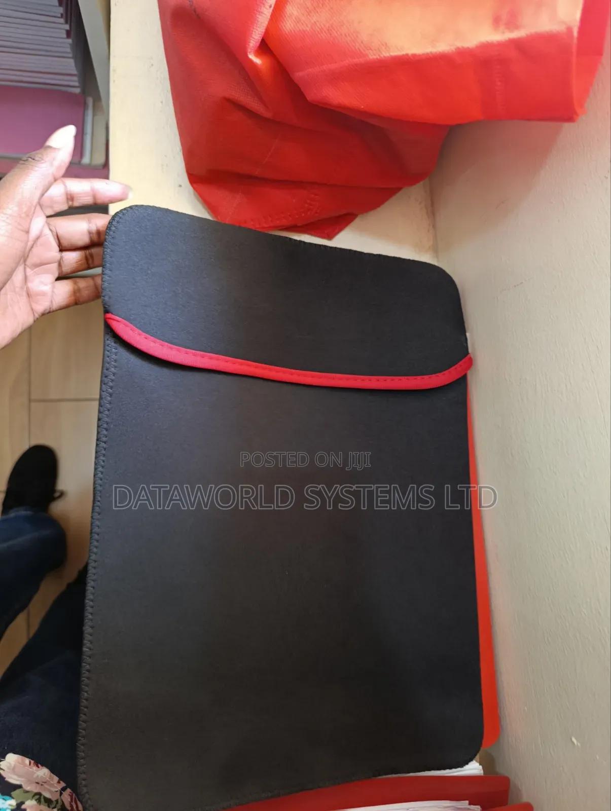 Black Laptop Sleeve 15.6'
