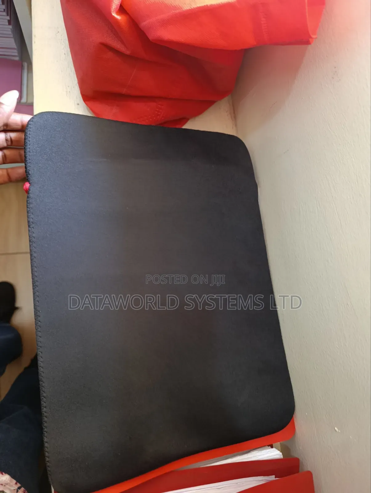 Black Laptop Sleeve 15.6'