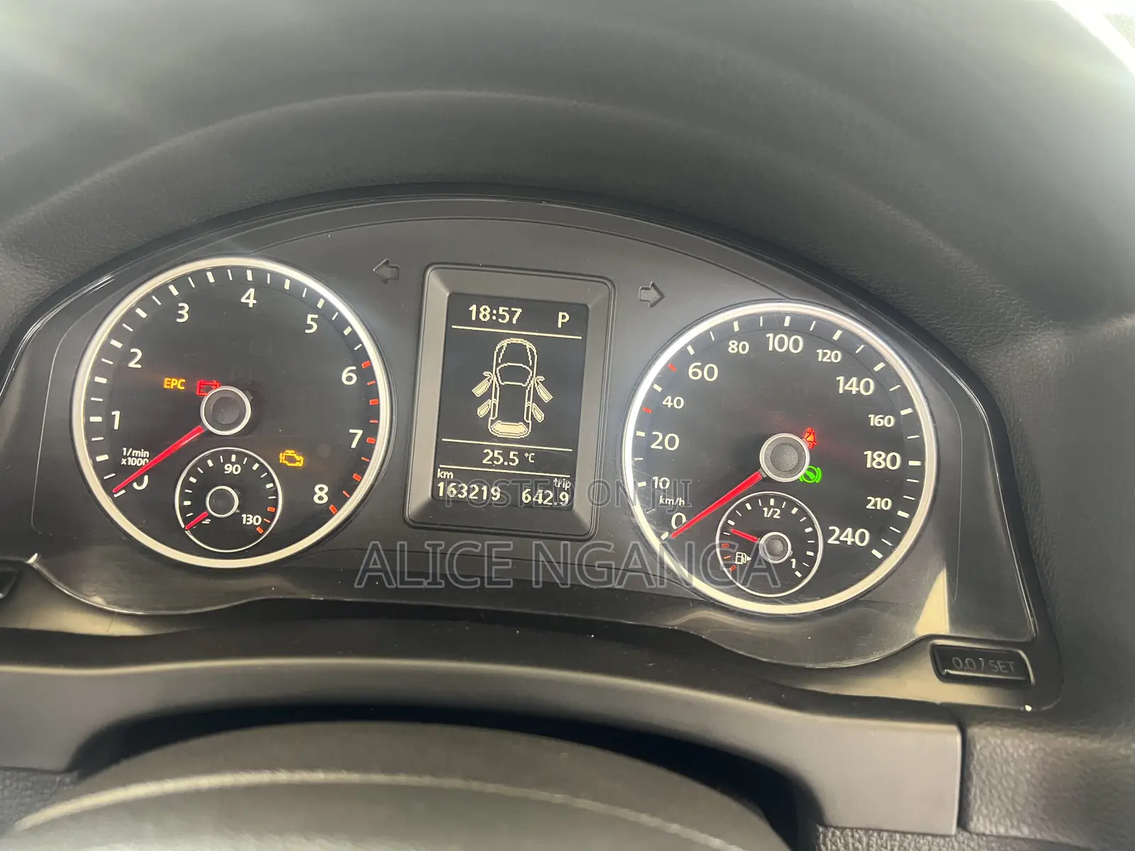 Volkswagen Tiguan 2013 Black