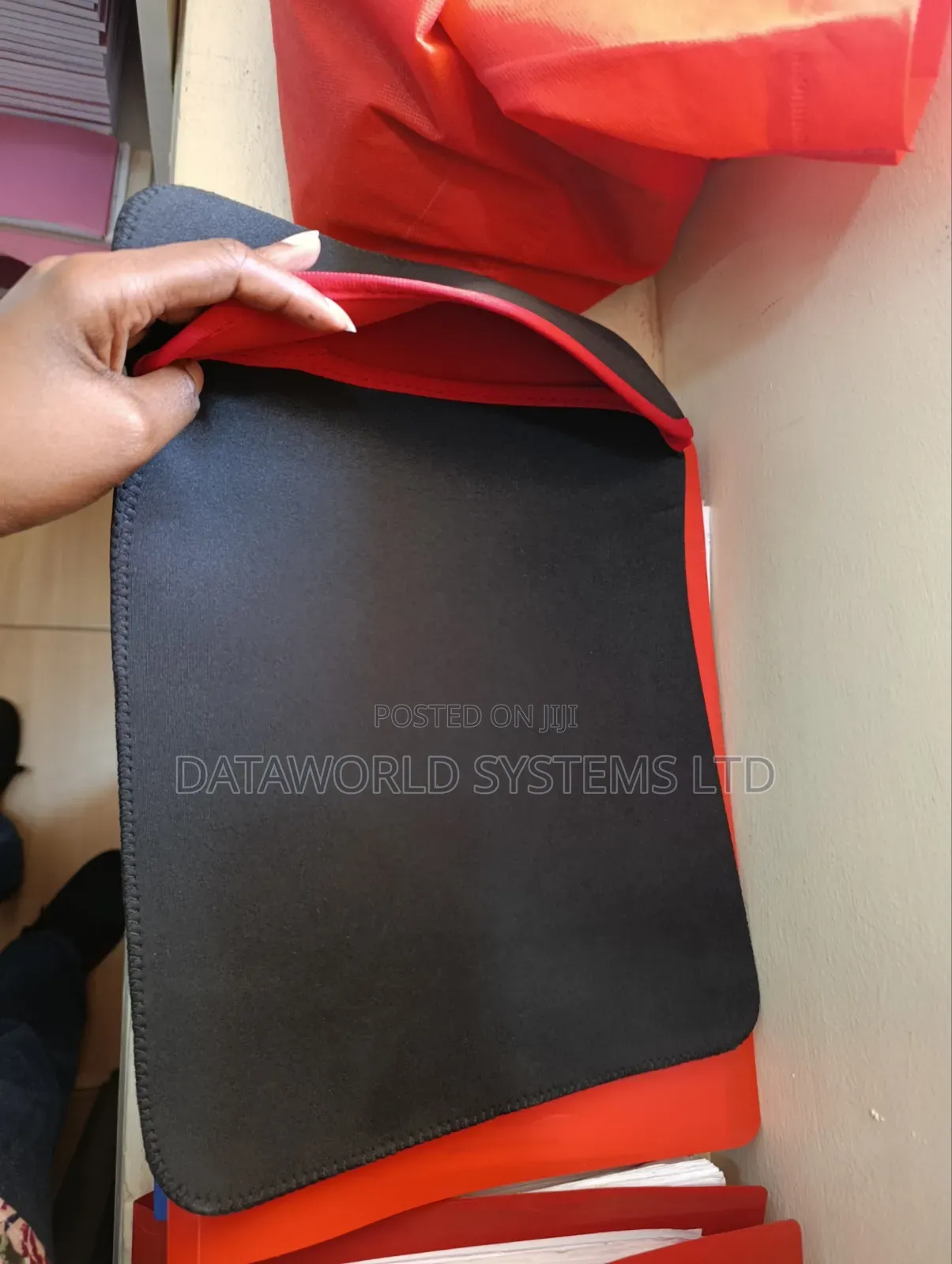 Black Laptop Sleeve 15.6'