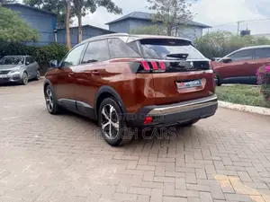 Peugeot 3008 2018 Red