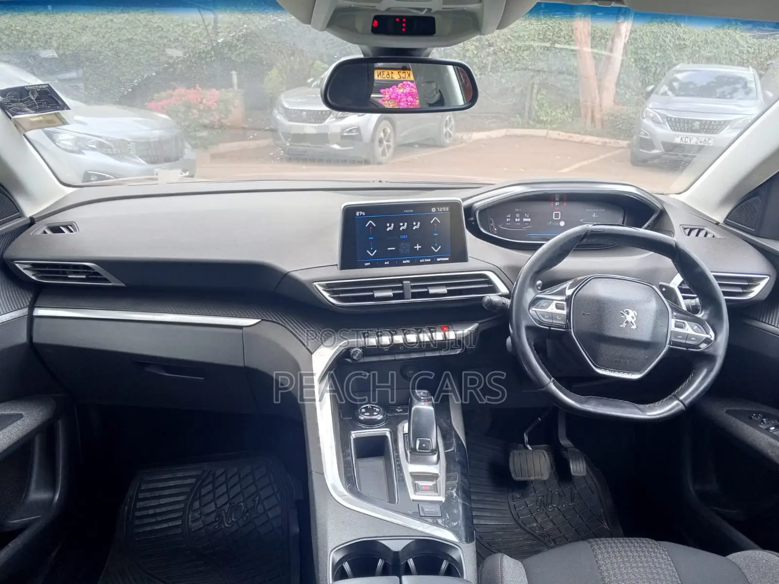 Peugeot 3008 2018 Red