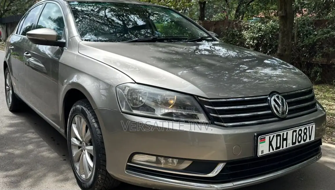Volkswagen Passat S 4dr Sedan (1.8L 4cyl 6A) 2014 Silver