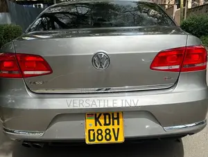 Volkswagen Passat S 4dr Sedan (1.8L 4cyl 6A) 2014 Silver