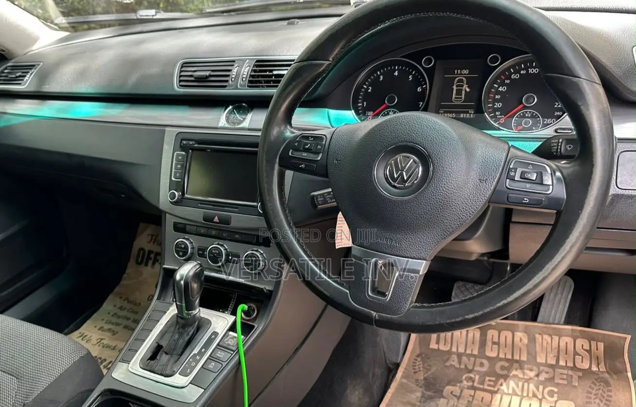 Volkswagen Passat S 4dr Sedan (1.8L 4cyl 6A) 2014 Silver