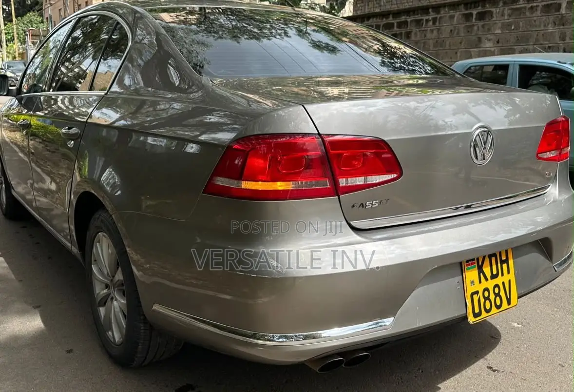 Volkswagen Passat S 4dr Sedan (1.8L 4cyl 6A) 2014 Silver