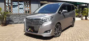 Toyota Esquire 2.0 AWD (7 seater) 2019 Silver