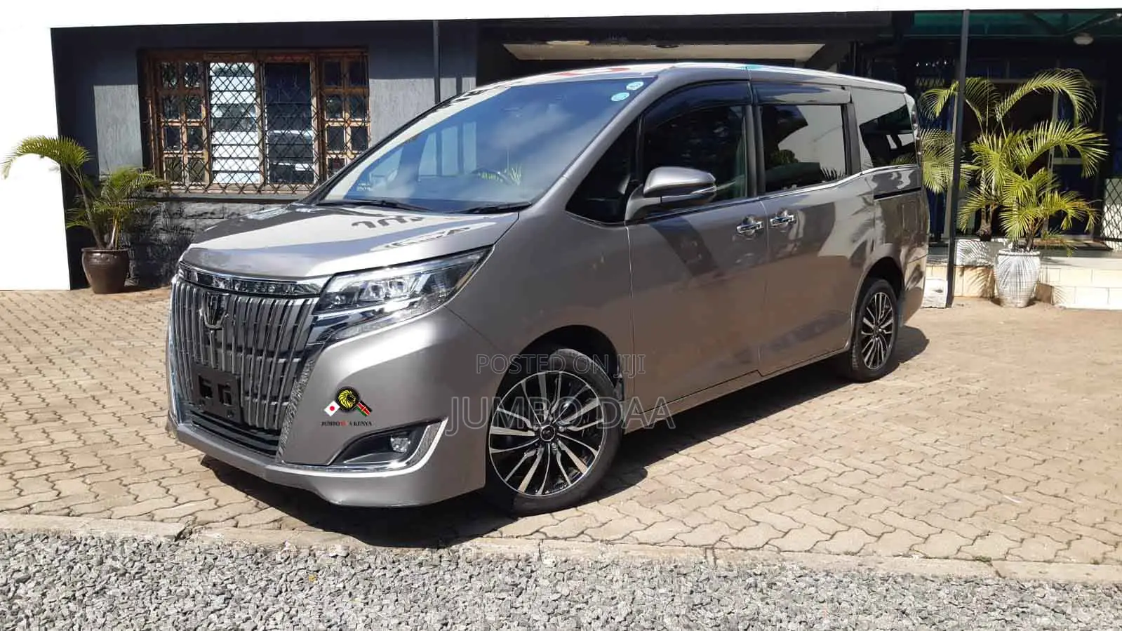 Toyota Esquire 2.0 AWD (7 seater) 2019 Silver