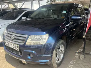 Suzuki Escudo 2012 Blue