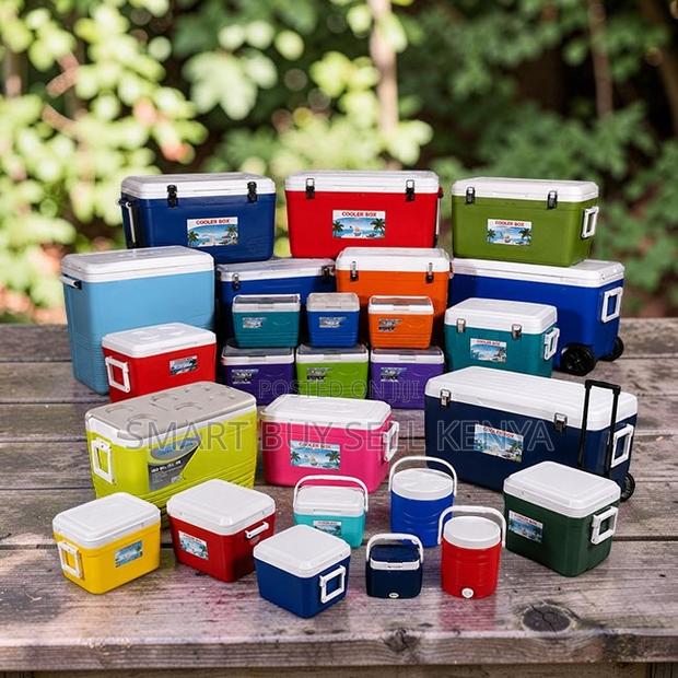 Stain Resistant Material 4.5L,10L, 25L,32L Portable Cooler Box Ice Box