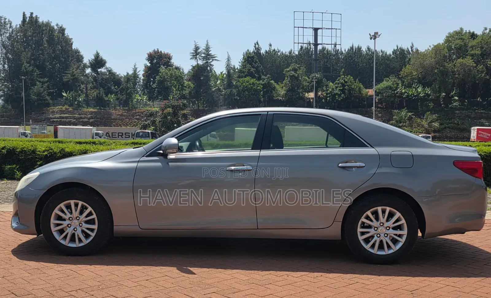 Toyota Mark X 2013 Gray