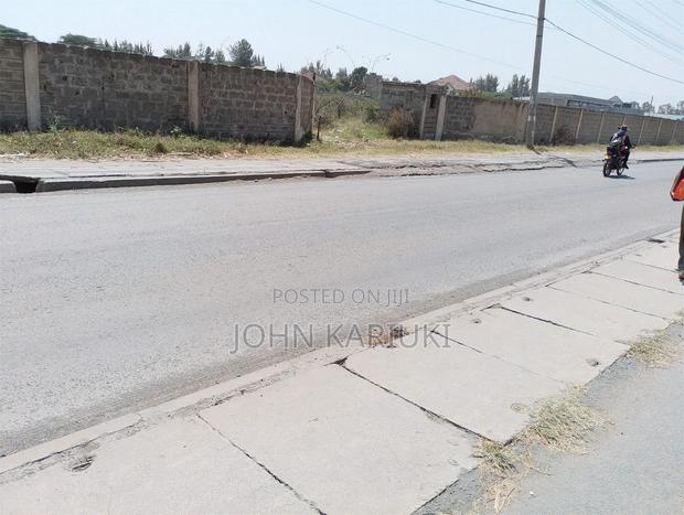 5 Acres of Land in Syokimau Touching the Tarmac in Katani Area Develop