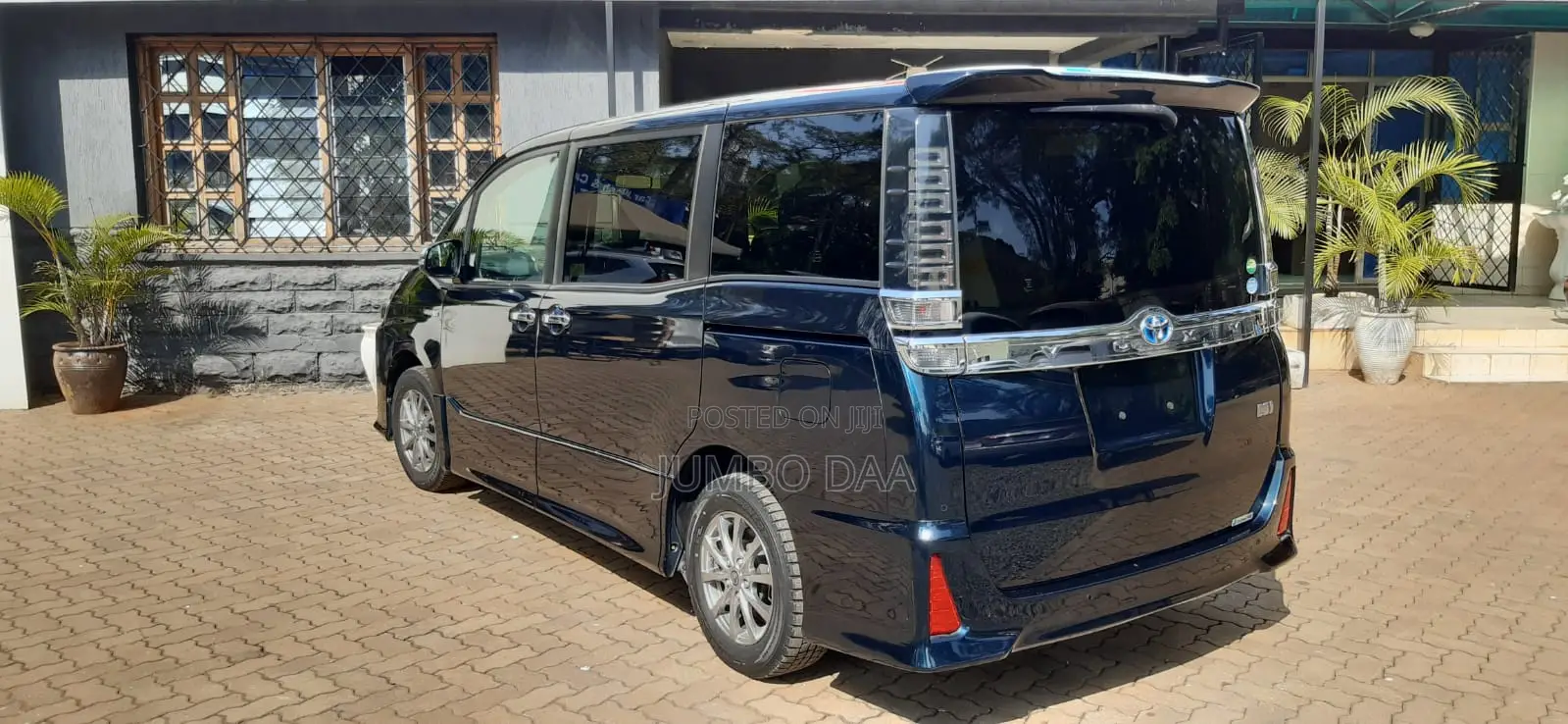 Toyota Voxy Hybrid ZS Kirameki II 2WD 7-Seater 2019 Blue