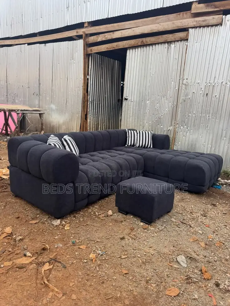 6-Seater L Seat Bubble Design Black With Footrest