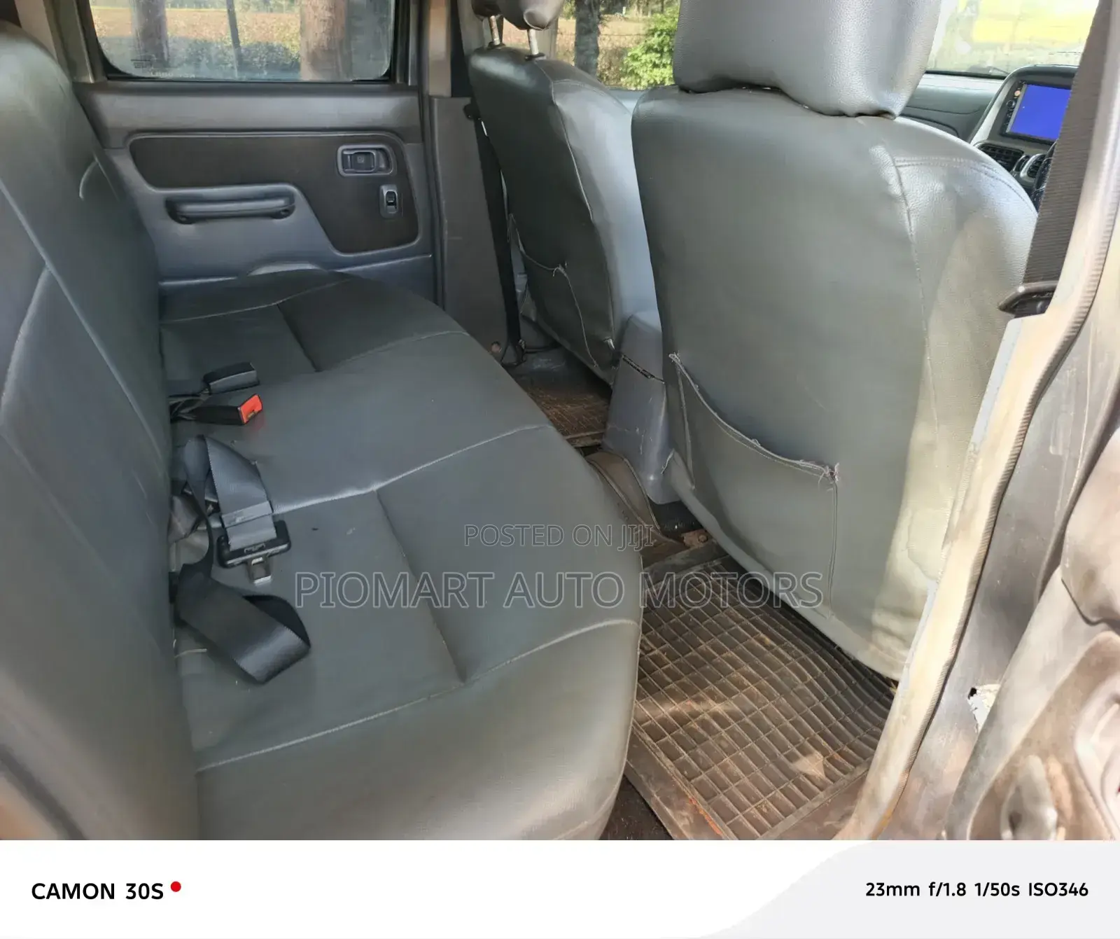 Nissan Hardbody 2013 Black