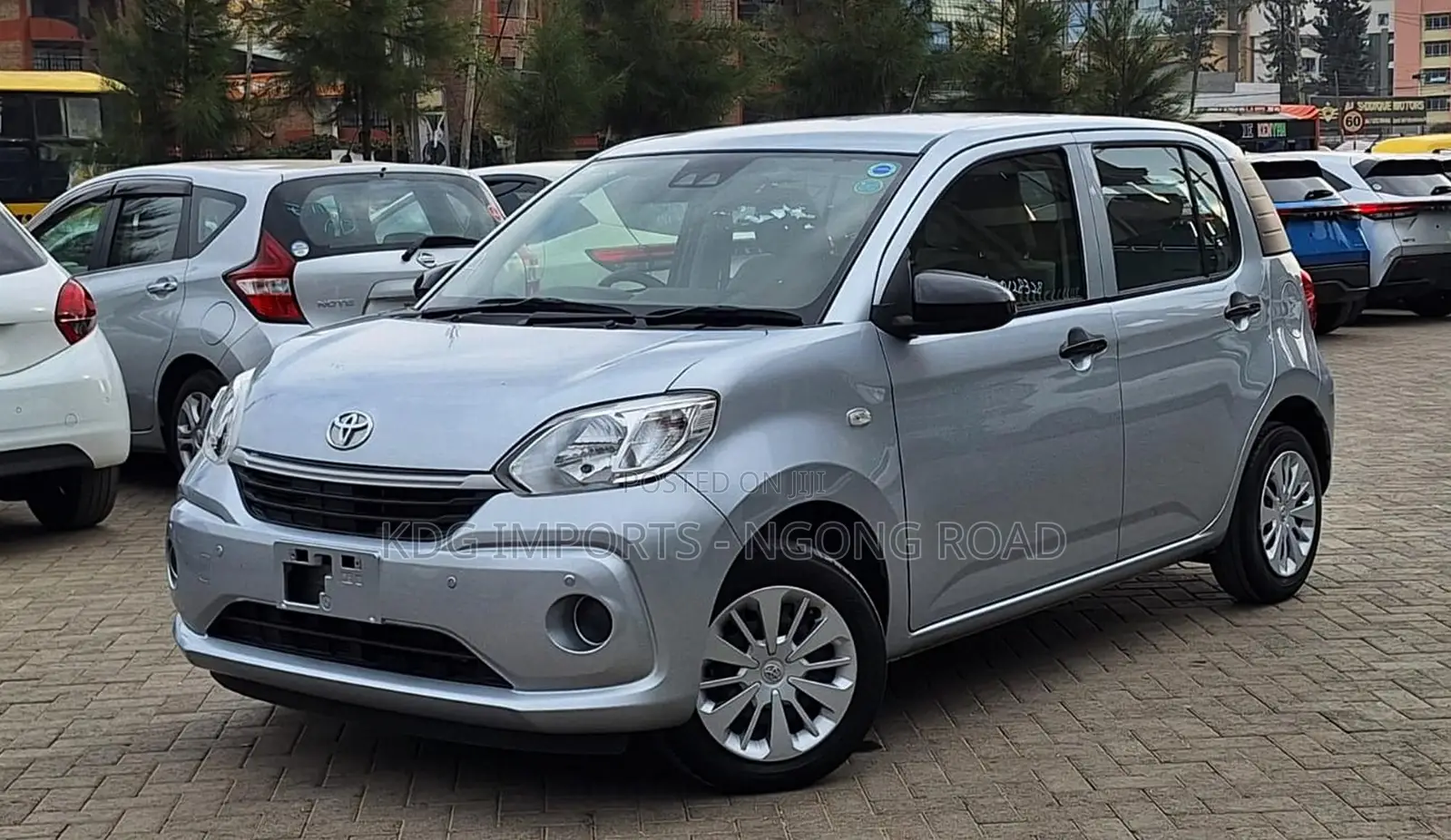 Toyota Passo 2019 Silver