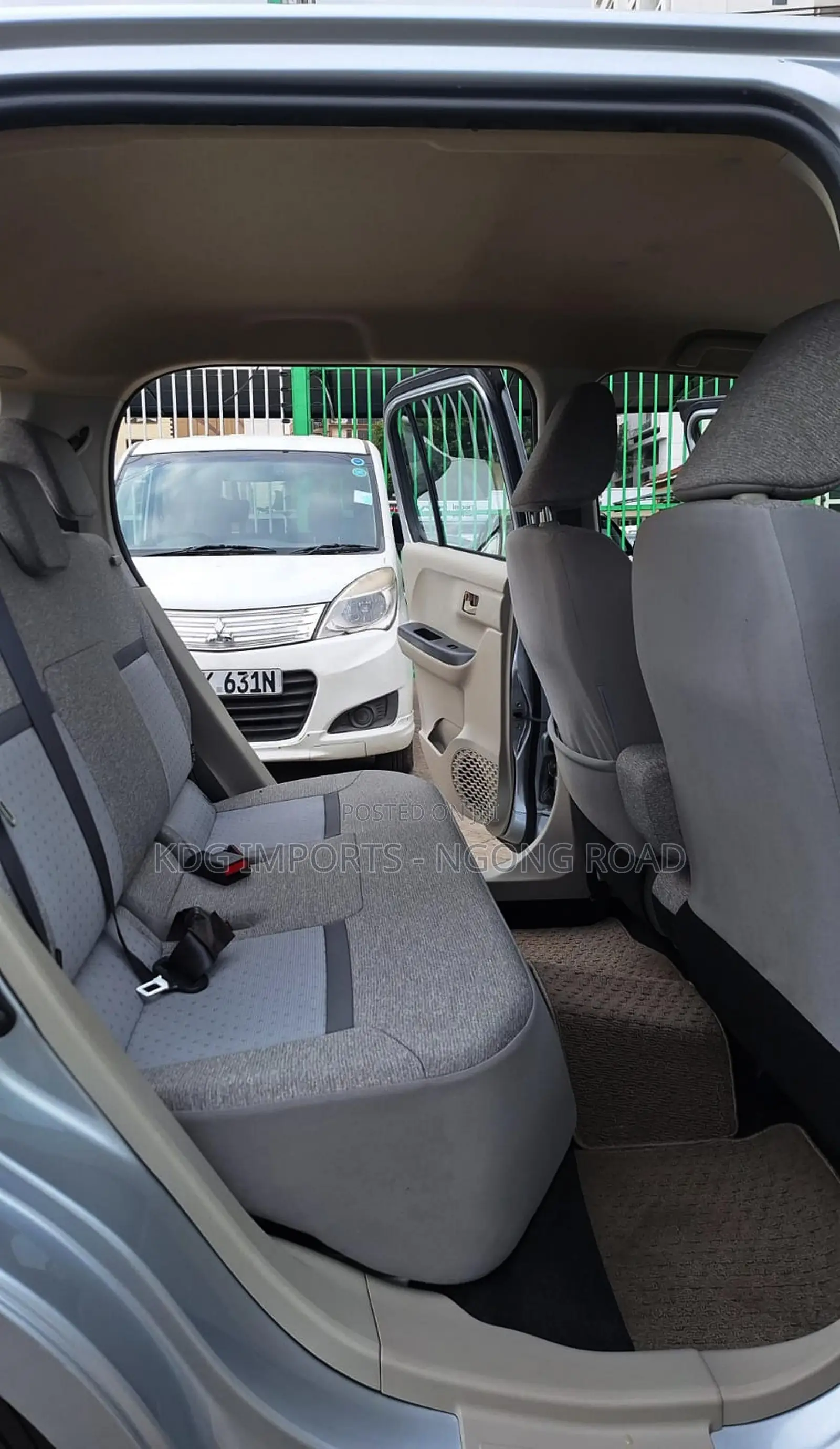 Toyota Passo 2019 Silver