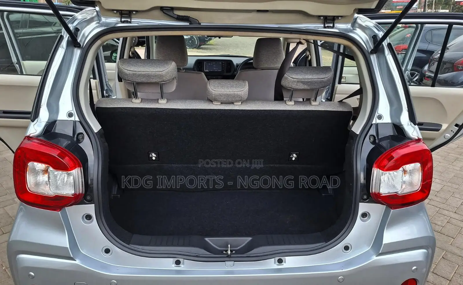 Toyota Passo 2019 Silver