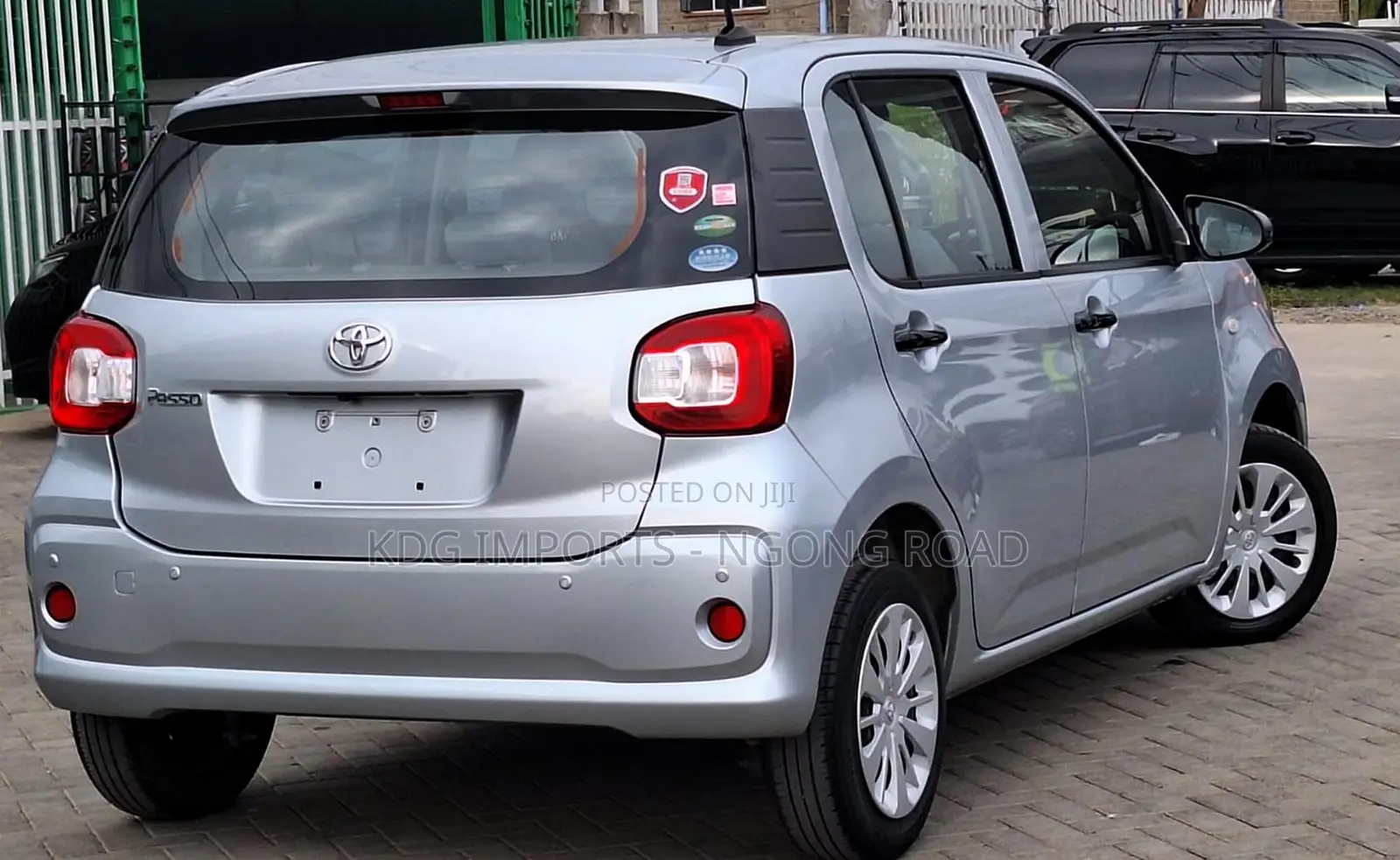 Toyota Passo 2019 Silver