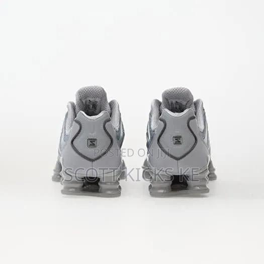 Nike Shoxs TL Gray Colorway - thumbnail 2