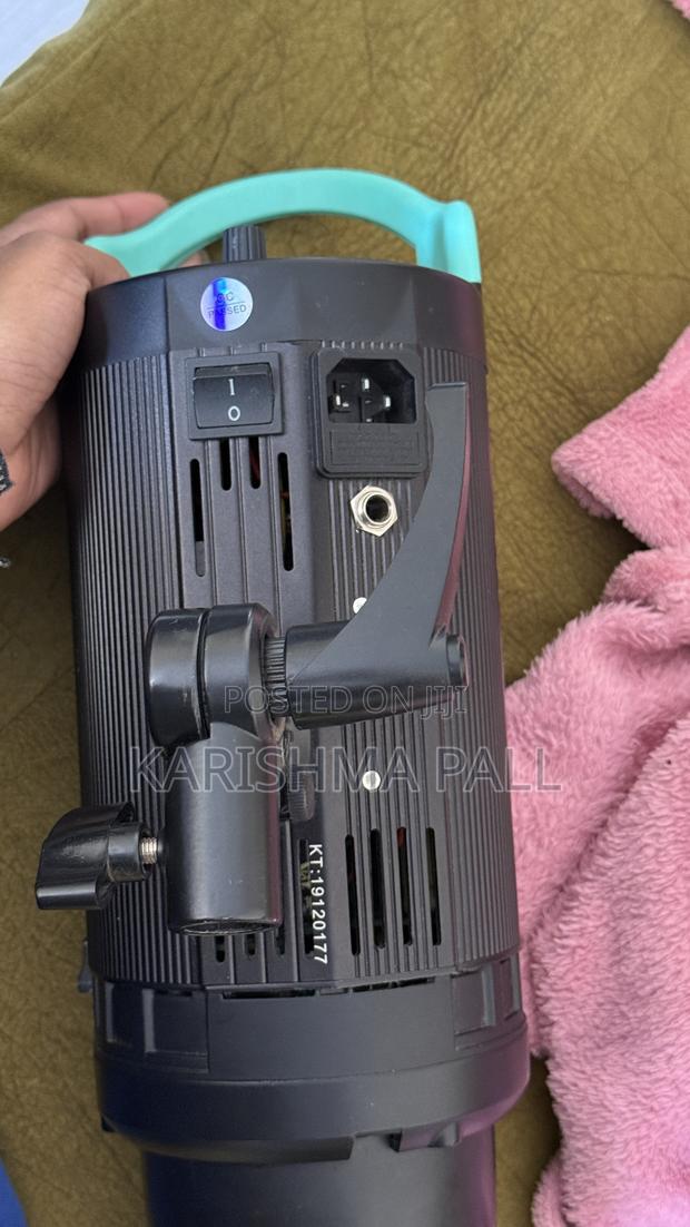 Cononmk KT40 HSS Studio Flash - main view