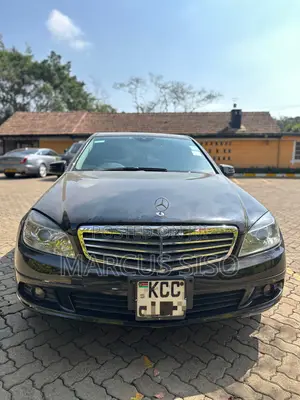 Mercedes-Benz C200 2008 Black