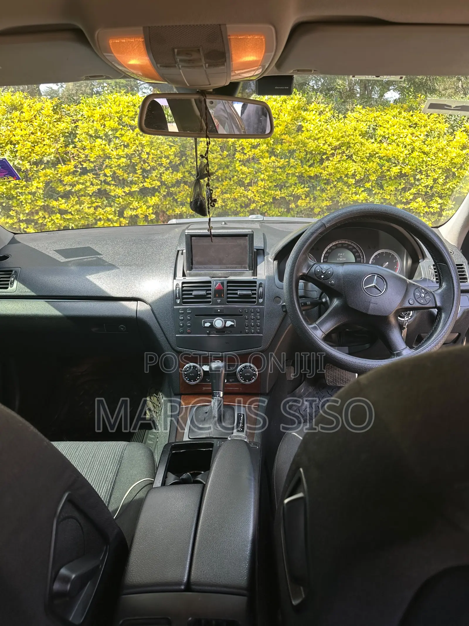 Mercedes-Benz C200 2008 Black