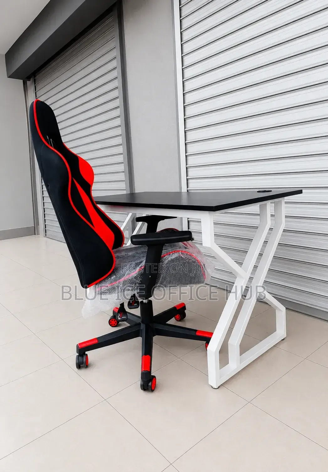 Modern Computer Desk With Swivel Gaming Chair