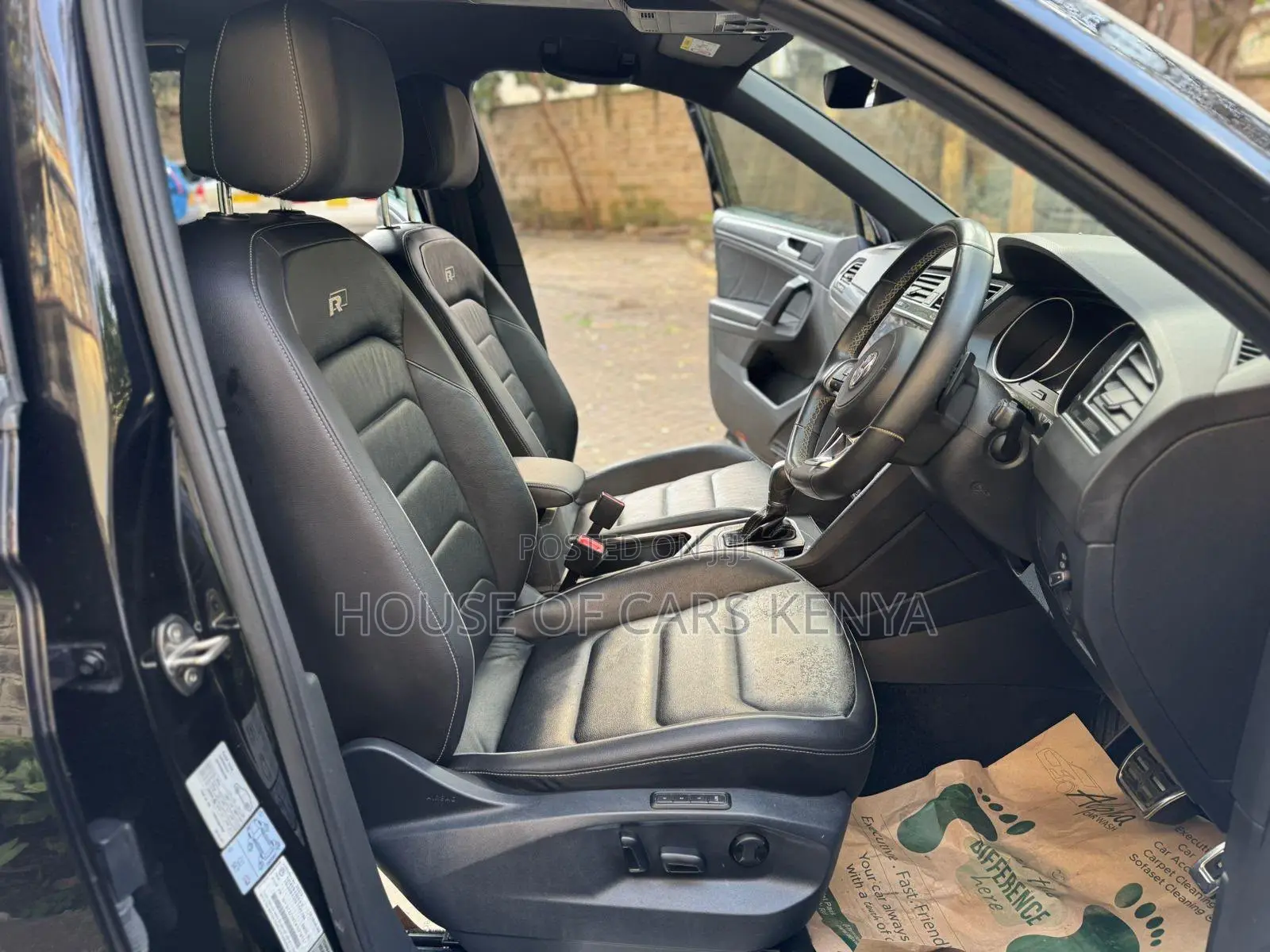 Volkswagen Tiguan 2019 Black