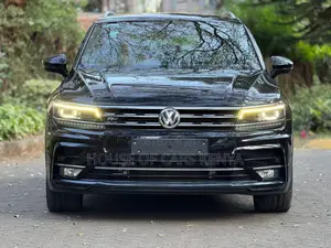 Volkswagen Tiguan 2019 Black