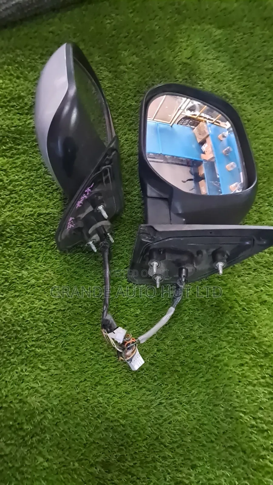 Outlander Side Mirror