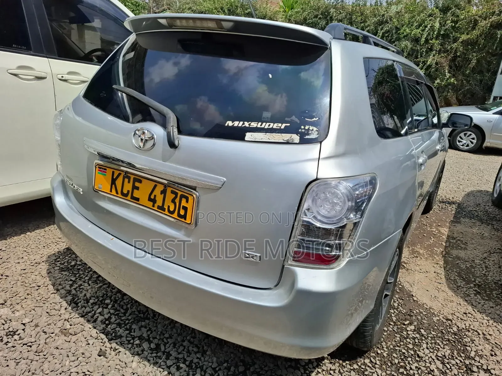 Toyota Corolla Fielder 2009 Silver