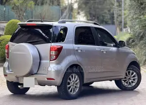 Toyota Rush 1.5 AWD 2007 Silver