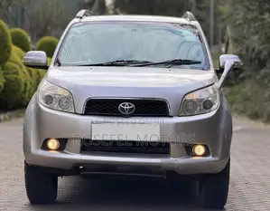 Toyota Rush 1.5 AWD 2007 Silver