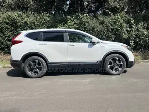 Honda CR-V Touring AWD 2019 White