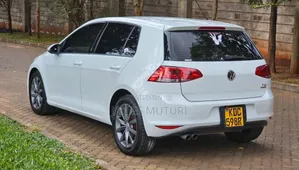 Volkswagen Golf 2014 White