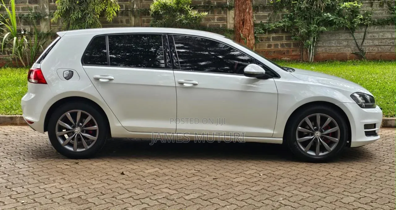 Volkswagen Golf 2014 White