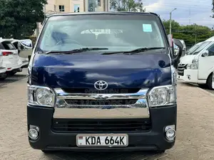Toyota HiAce 2014 Blue
