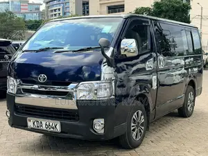 Toyota HiAce 2014 Blue