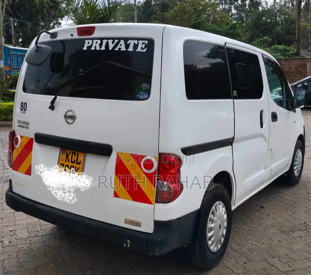 Nissan NP200 2012 White