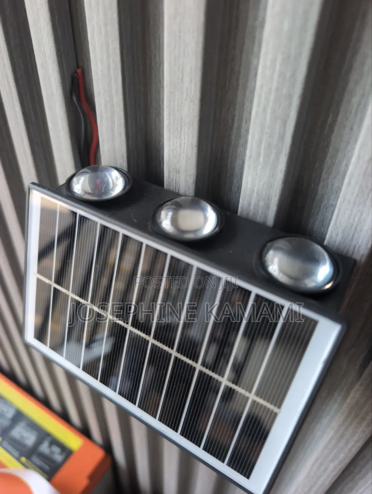 Solar Wall Light