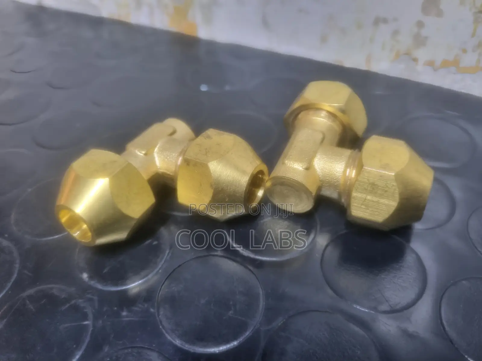 Brass 90° Hose Barb Elbow Connector 6,8| School Laboratory Gas Fitting