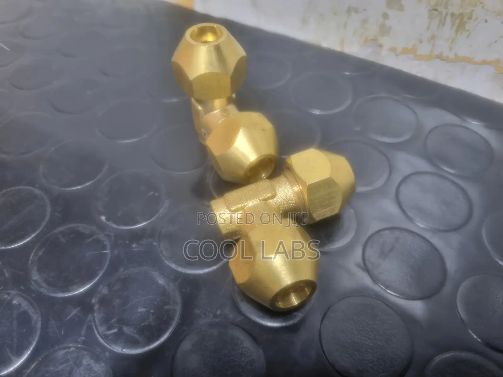 Brass 90° Hose Barb Elbow Connector 6,8| School Laboratory Gas Fitting